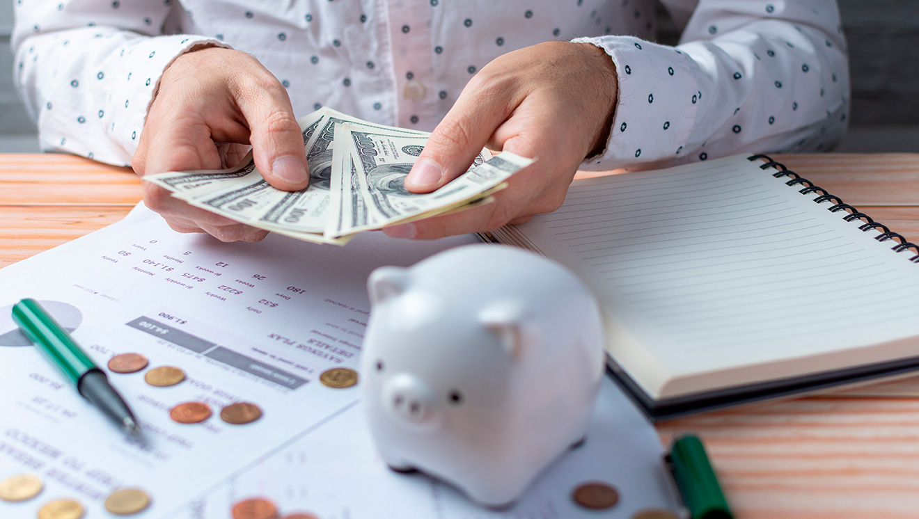 Real exchange rate and its fundamentals: estimation of misalignment