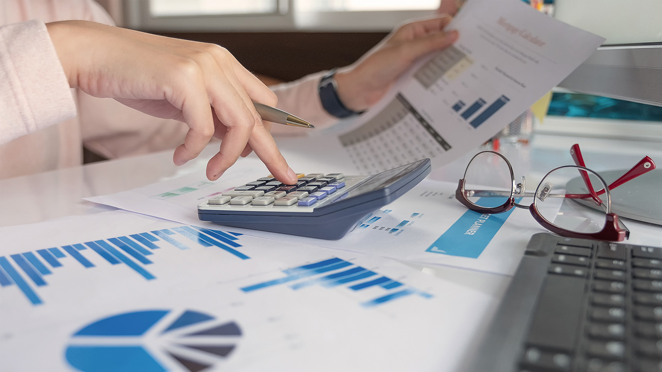 The Effects of Fiscal Policy on Economic Activity in Peru