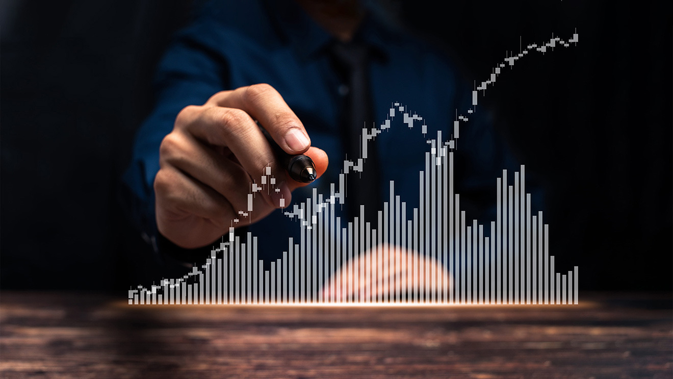 Capital Flows, Monetary Policy and FOREX Interventions in Peru