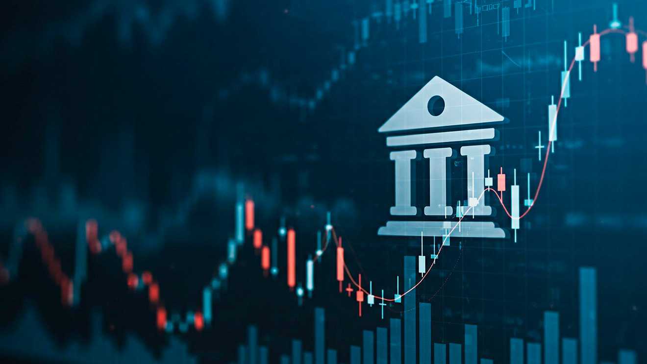 Intervención Cambiaria, Intermediación Financiera y Choques Externos en Economías Emergentes