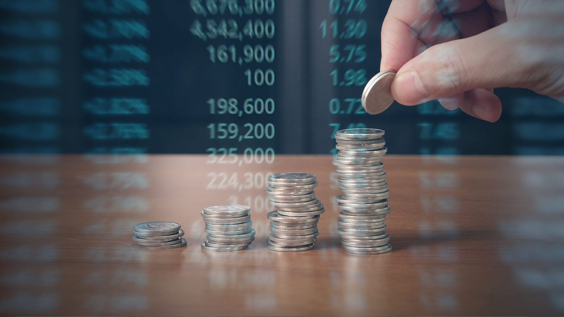 Asimetrías y no linealidades en la transmisión del...