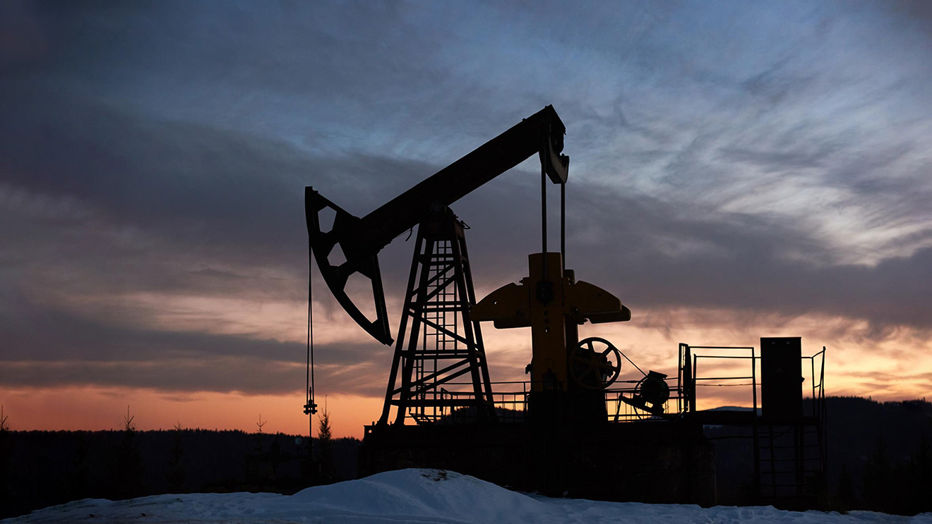 Challenges Facing the Global Oil Market in the Coming Years.
