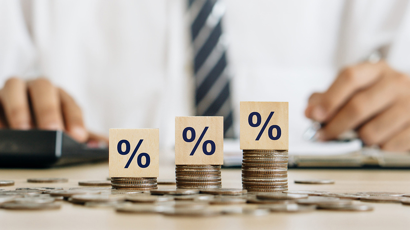 Bank concentration and the interest rate spread in Peru