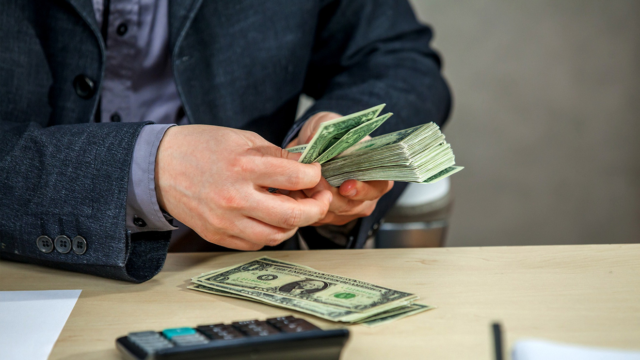 The Dollarization of Personal Loans in Peru